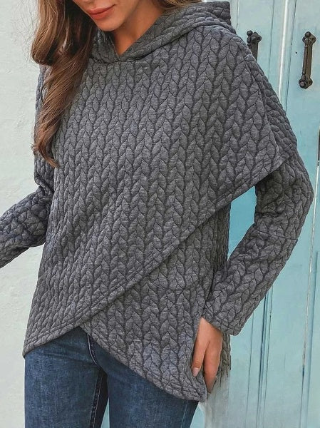 Asymmetrischer Pullover: Stilvoller Komfort für Herbst & Winter