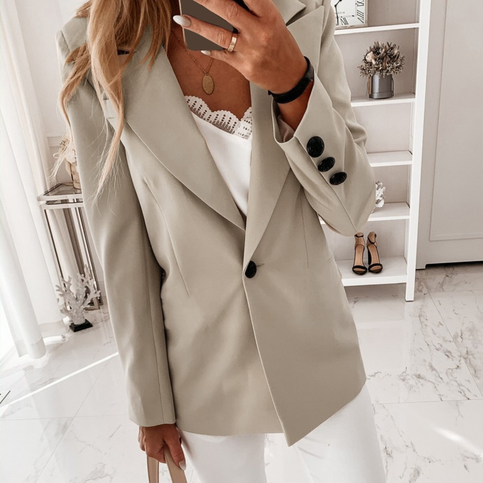 Blazer: Eleganter Frauenblazer für Herbst & Winter