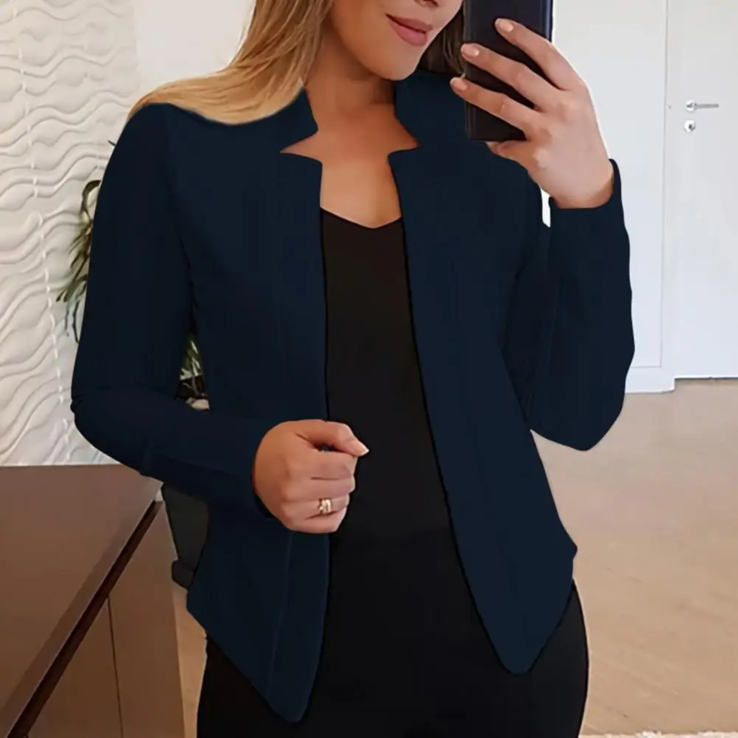 Damenblazer für das Büro-Outfit