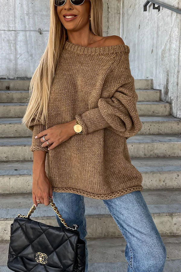 Eleganter Pullover mit weitem Halsausschnitt für den Winter