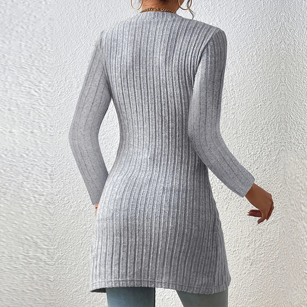 Jasmine - Eleganter Cardigan mit Unregelmäßigem Saum und Knopfakzenten