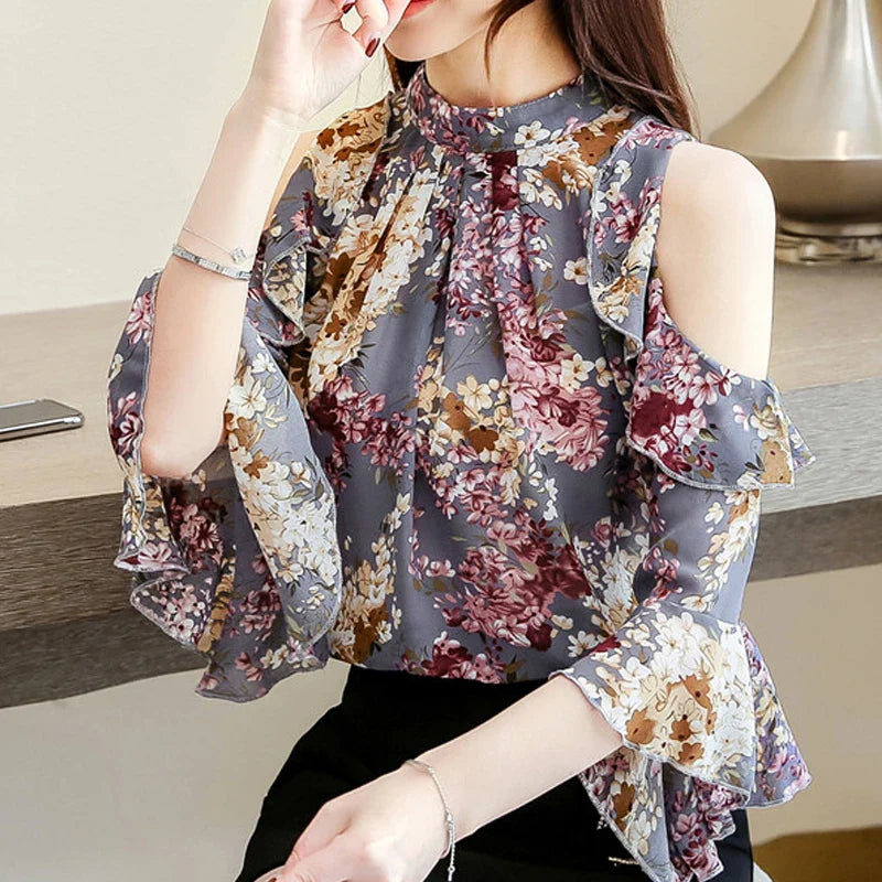 Halle - Chiffon blouse with butterfly sleeves