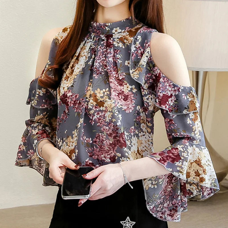 Halle - Chiffon blouse with butterfly sleeves