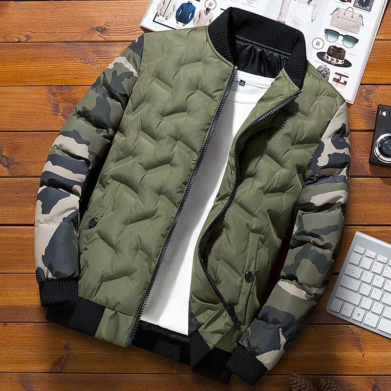 Herren-Übergangsjacke mit Camo-Ärmeln