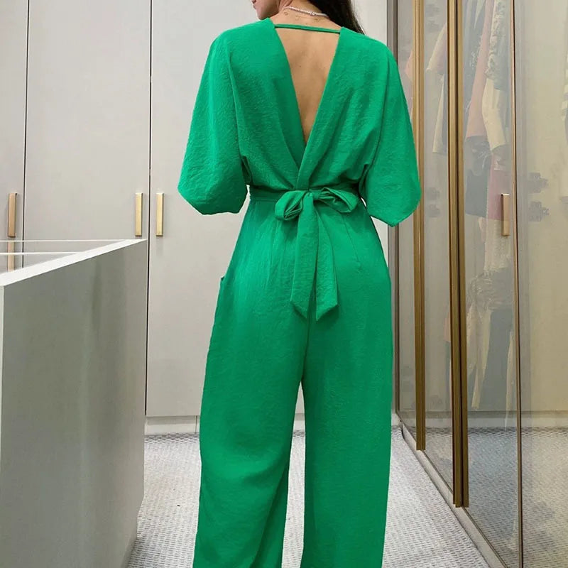 Odilia - Langarm-Jumpsuit mit tiefem V-Ausschnitt