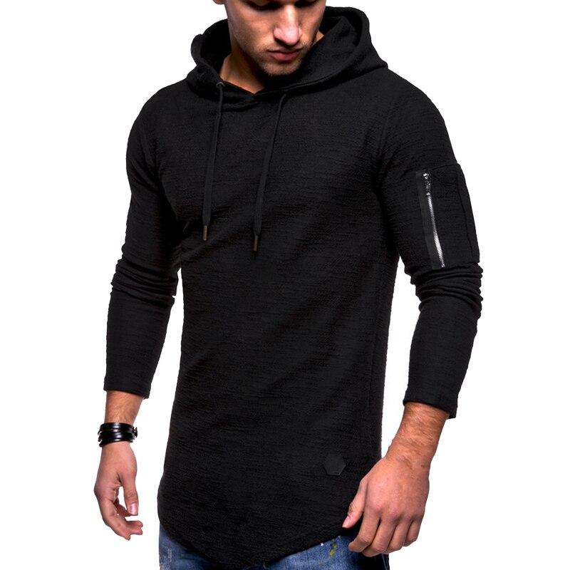 Herren-Sweatshirt mit Kapuze und einer Tasche am Ärmel