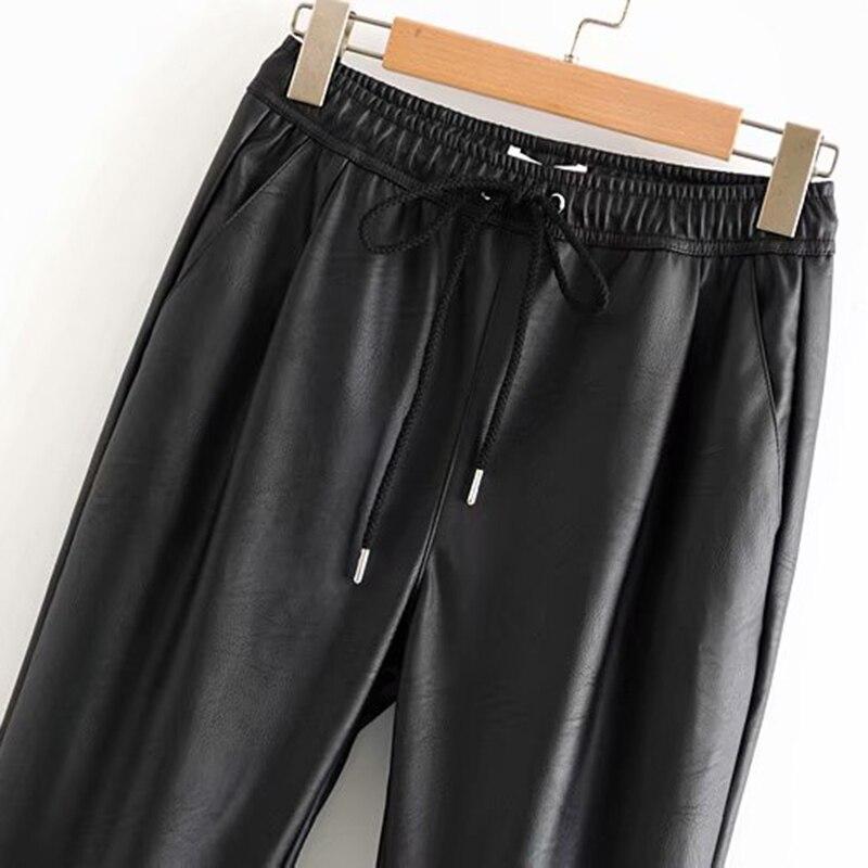 Schwarze Damen Stoffhose aus Ökoleder