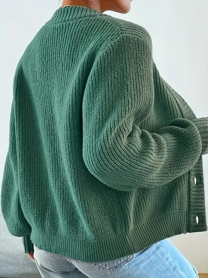 Siomha - Strickjacke mit Knöpfen und V-Ausschnitt