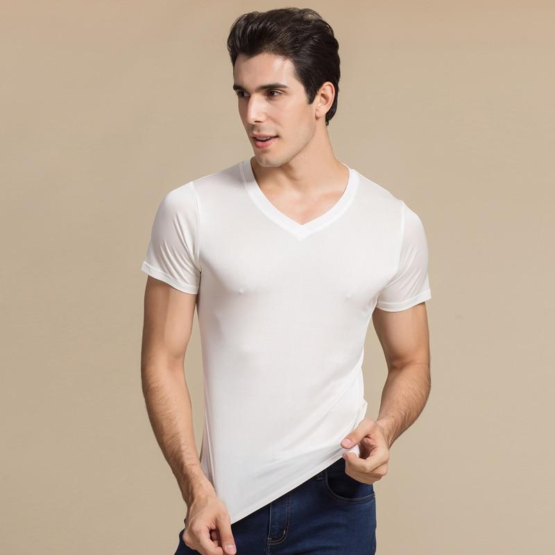 Slim Fit Herren-T-Shirt mit V-Ausschnitt