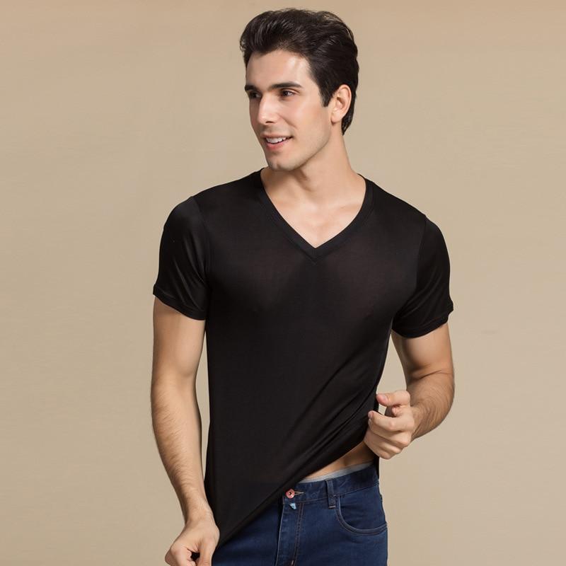 Slim Fit Herren-T-Shirt mit V-Ausschnitt